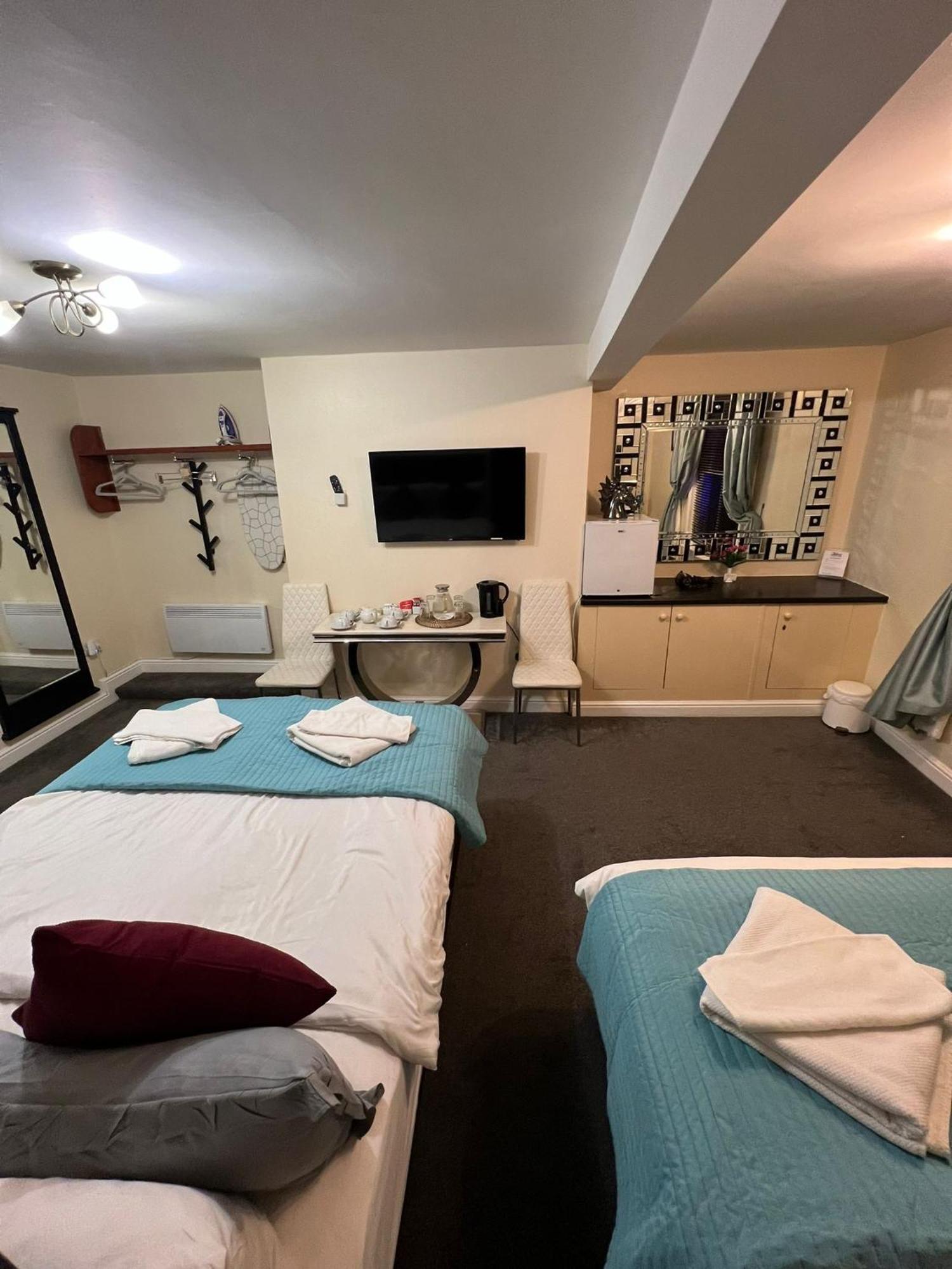 Abbey Holiday Accommodation Whitby Bagian luar foto