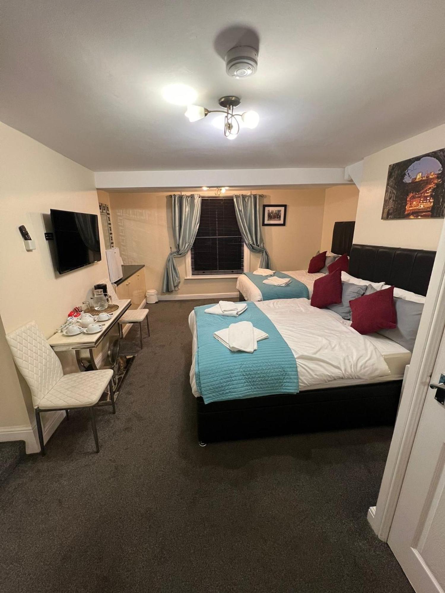 Abbey Holiday Accommodation Whitby Bagian luar foto